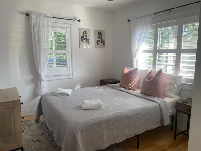 Clearbrooke Gem- Bright Private Bedroom Close To Yyz โตรอนโต ภายนอก รูปภาพ